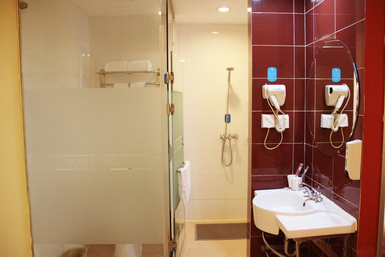 ฮั่นถิง โฮเทล เสิ่นหยาง สถานีรถไฟซูเจียถุน Hotel ภายนอก รูปภาพ